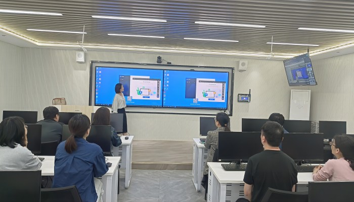 智能设备.jpg 智能设备.jpg