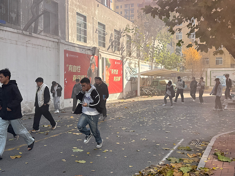 照片1.jpg 照片1.jpg